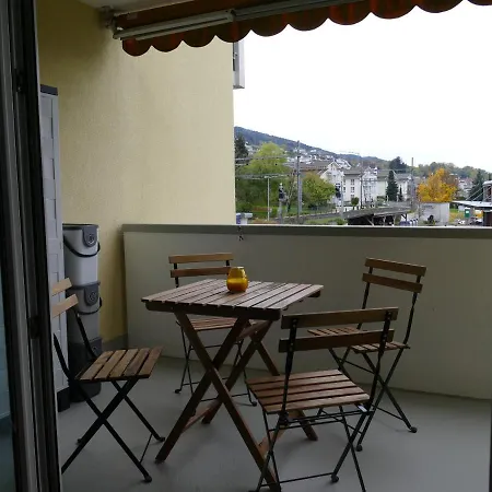 Helles In Seenahe Staad
